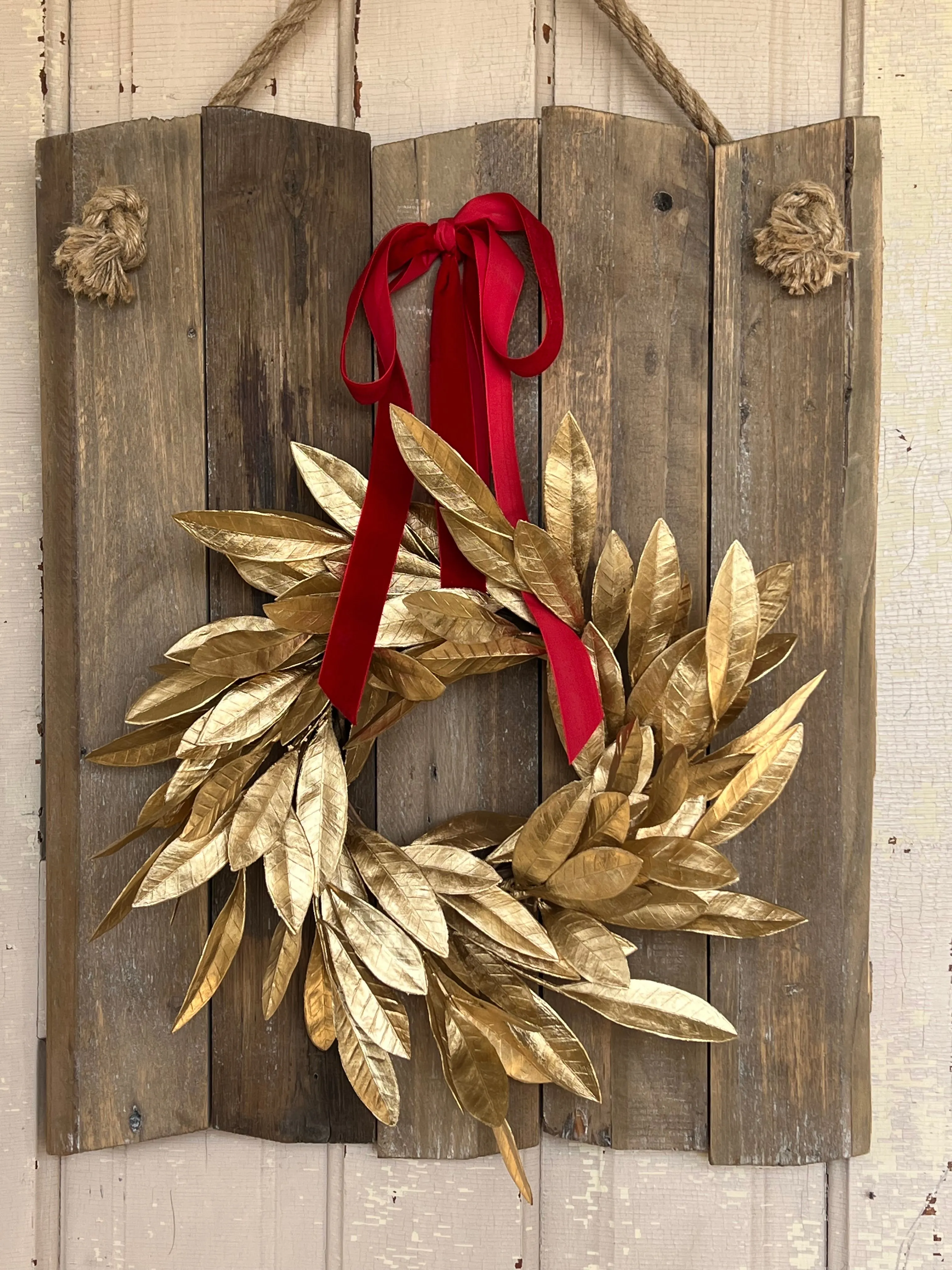 Mini Gold Bayleaf Christmas Window Wreath, Set of 2