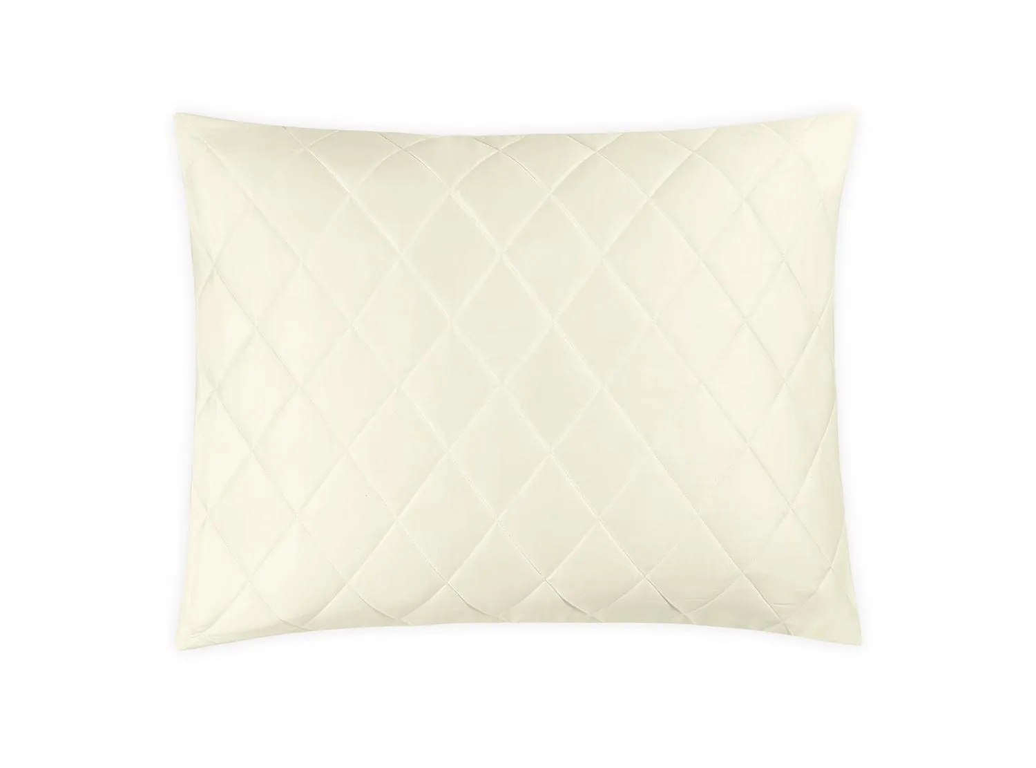 Nocturne Quilt in Ivory by Matouk