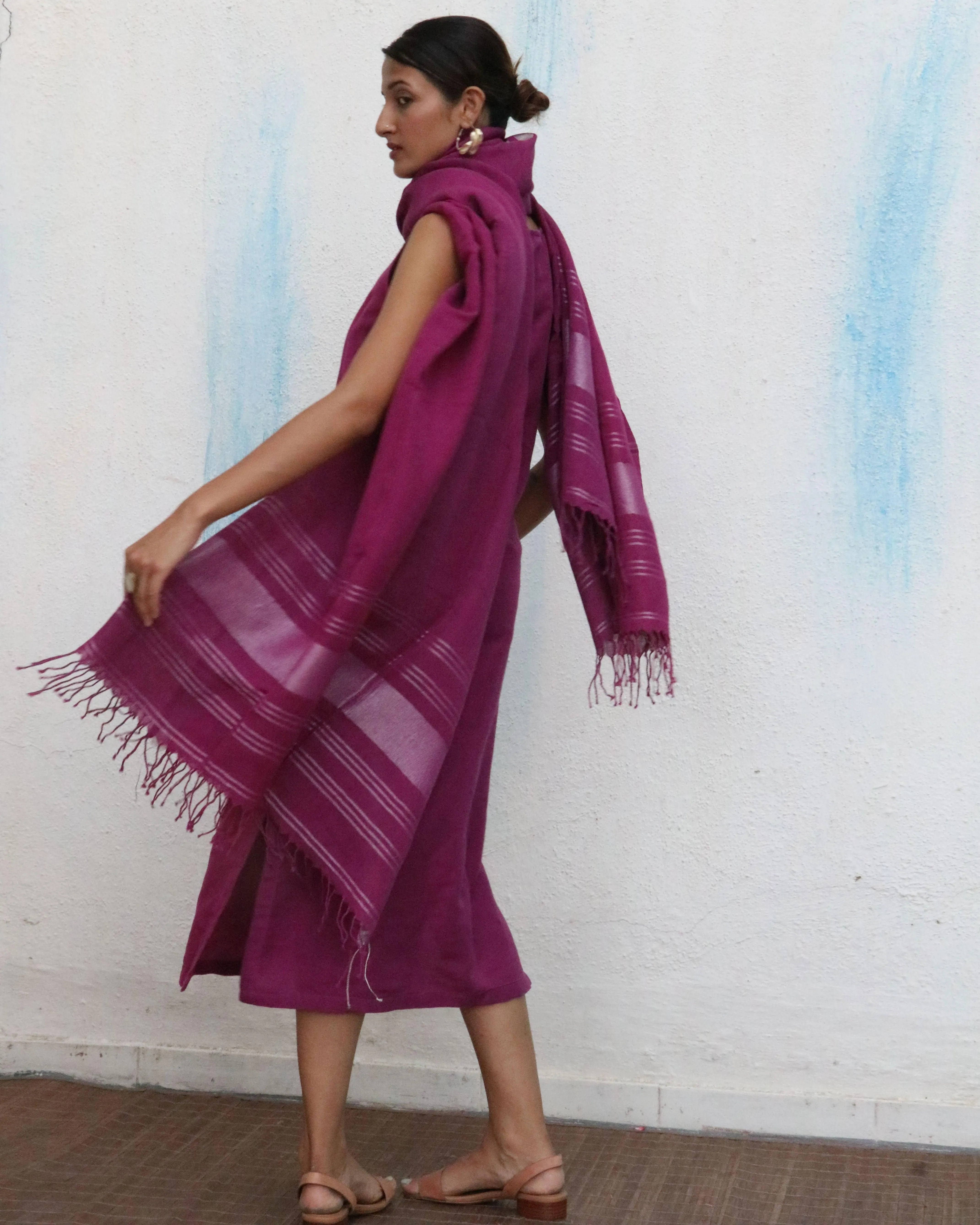 Nora Handwoven Linen Dupatta - Breathe