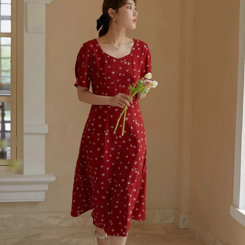 Romantic Maroon Floral Print Calf Length Dresses