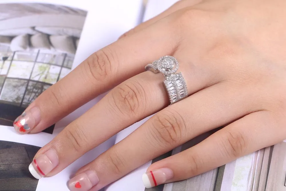 Stylish Micro Pave Engagement Rings for Women with Zircon in Silver Color